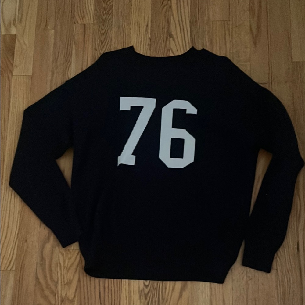 🤍Edikted Navy Sweater with White Number 76 7️⃣6️⃣